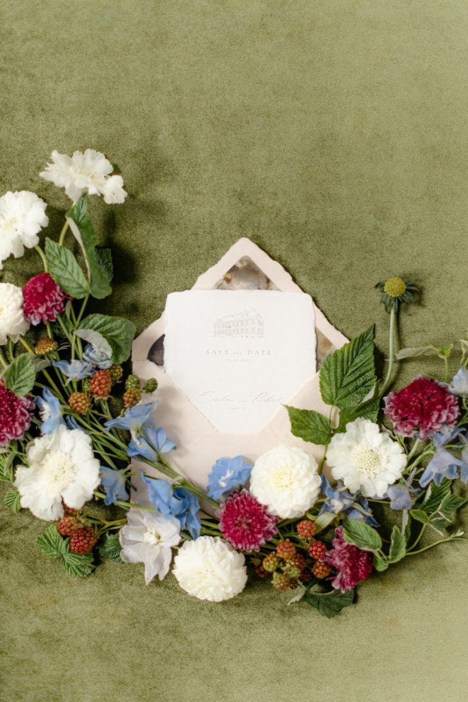 Einladungskarten für Schlosshochzeit Verlia Papeterie verwendet handgeschöpftes Papier für Fine Art Hochzeit