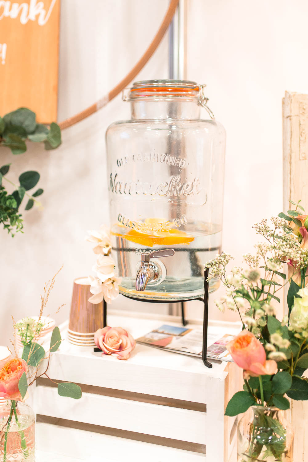 Hochzeitstrends 2019: Getränkespender - Stefanie Lange Hochzeitsfotografie